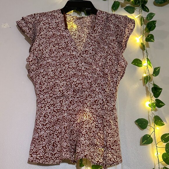 Monteau Los Angeles Floral Peplum Top - Red/White Ditsy Print - Size Small - Picture 1 of 2